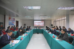 满载全会精神集装箱运抵乐虎lehu码头一线